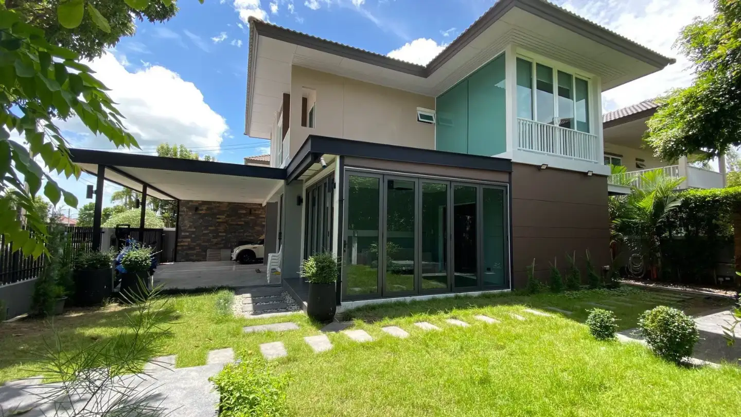 Saransiri - 4 Bedroom Resale