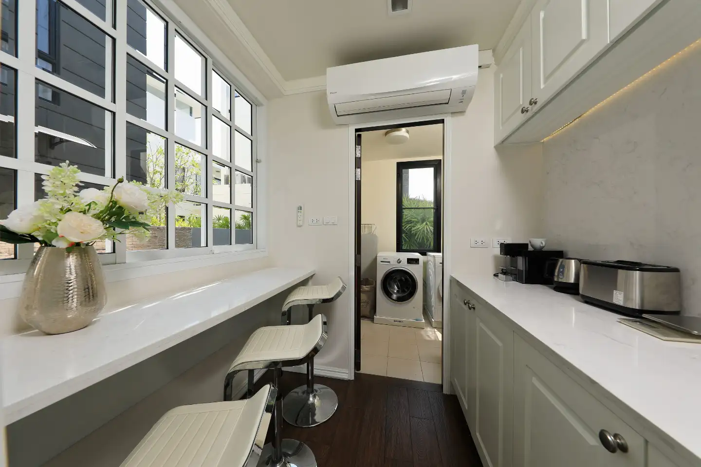 Interior view of Recently Renovated Exclusive 5 Bedroom Villa In Laguna