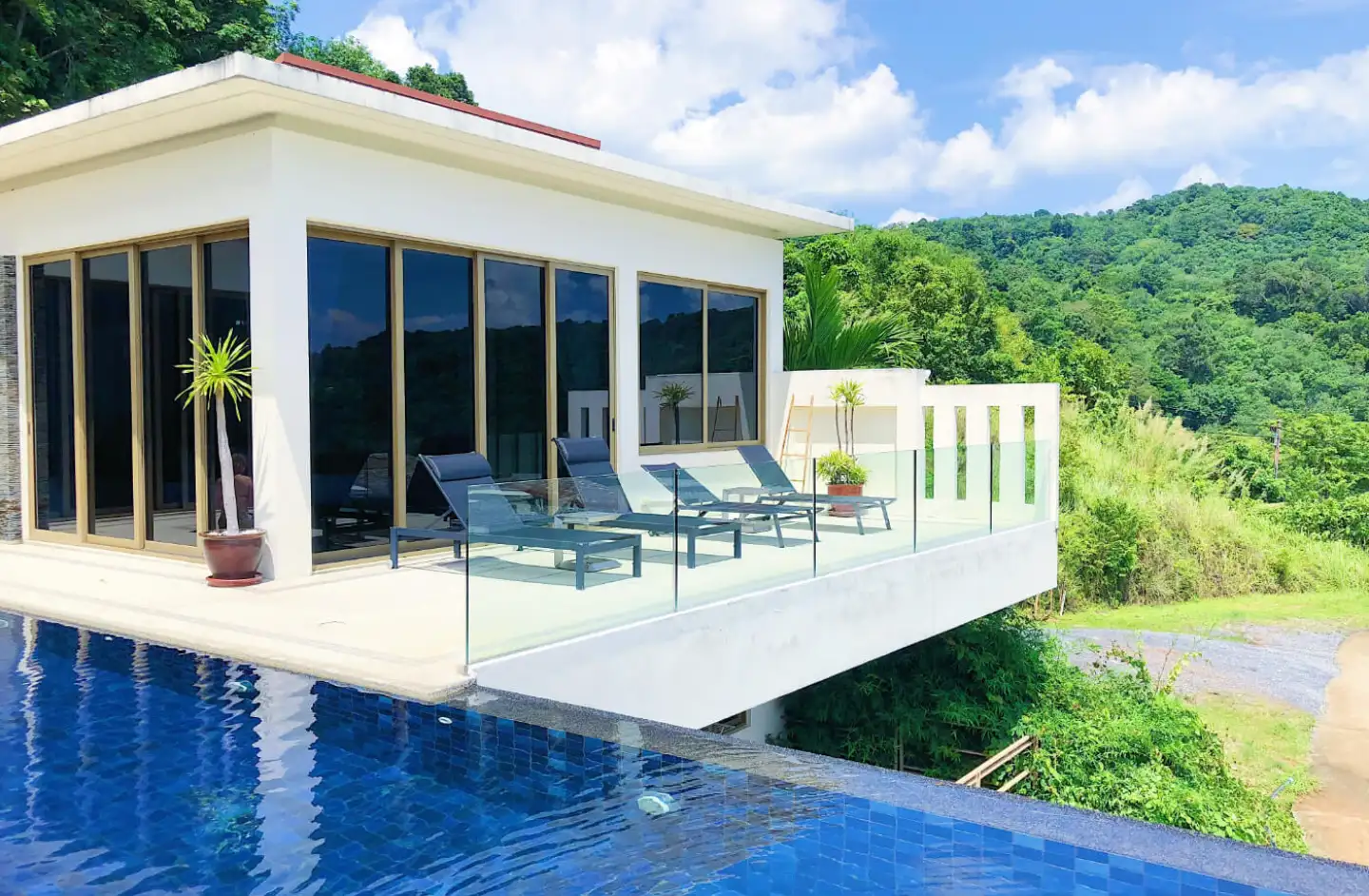 Exterior view of 4-Bedroom Vista del Mar Phuket Sea View Villa for Sale