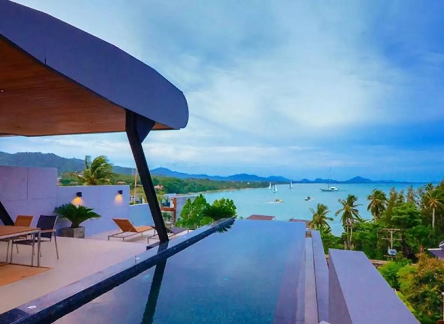 Exterior view of Aqua Villas