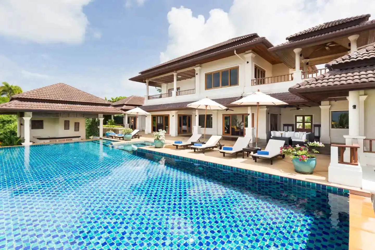 Interior view of 6 Bedroom Mountain View Villa For Sale In Lakewood Hills, Phuket