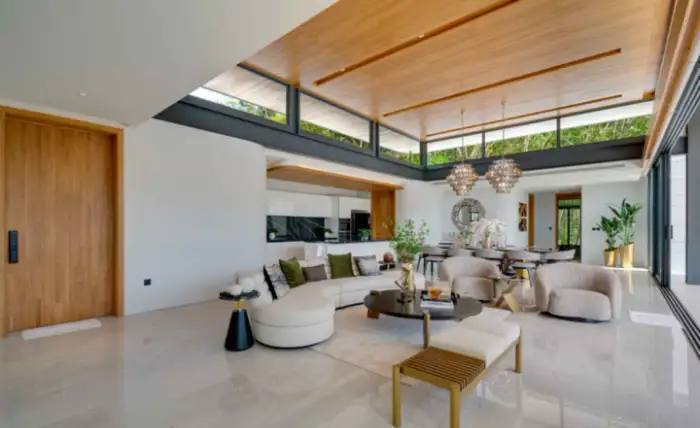 Interior view of 4 Bedroom Luxurious Pool Villa for Sale at Botanica Sky Valley – Type B