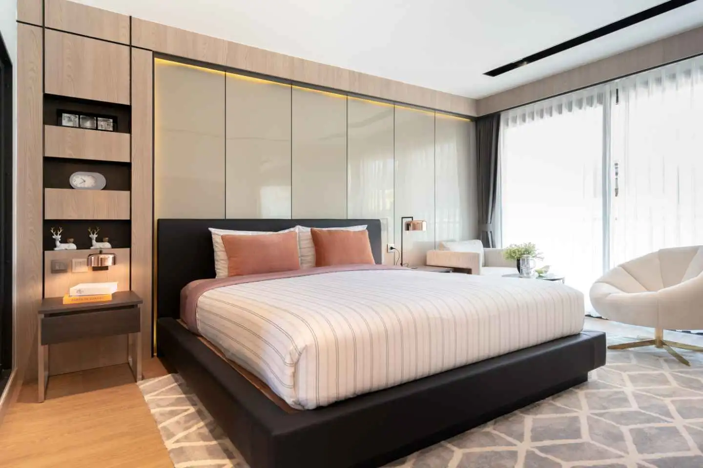 Interior view of VIP Karon - Sea View Studio