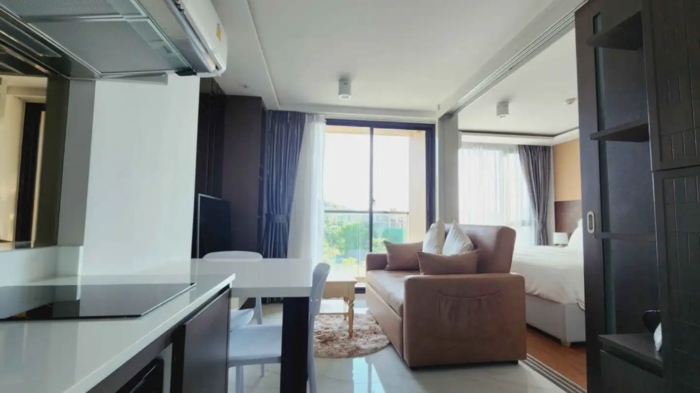 Aristo Condo Resale Studio Unit - Photo 3
