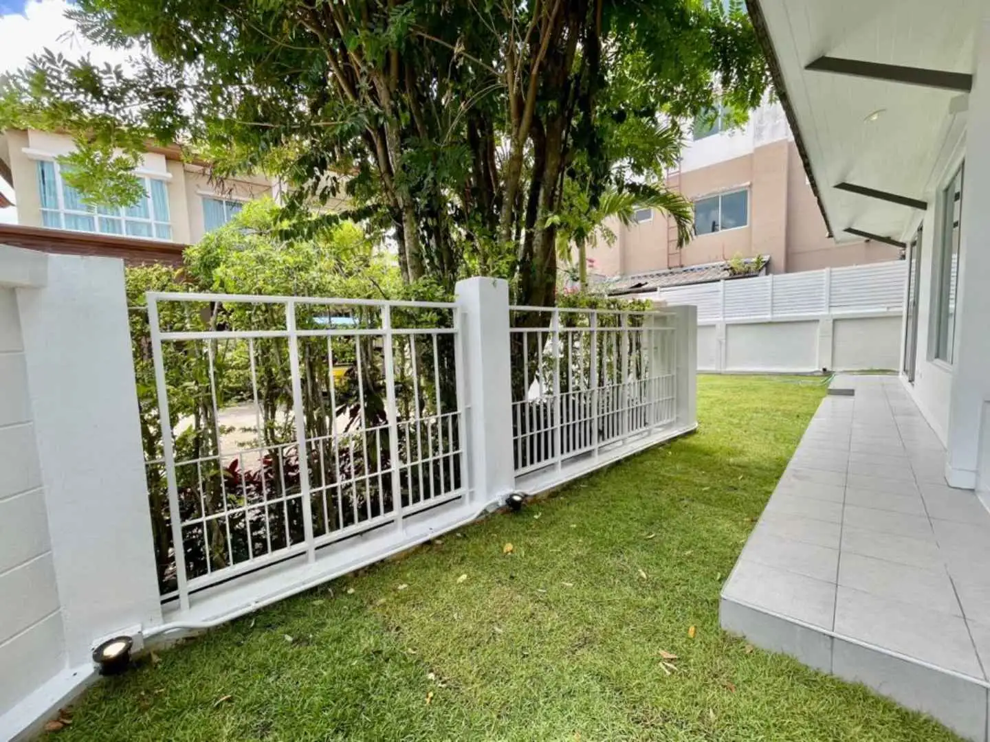 Interior view of Renovated 3 Bedroom House For Sale In Paklok