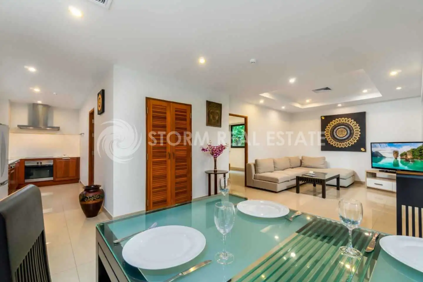 Interior view of 1 Bedroom Foreign Freehold Condo for Sale in Surin Sabai