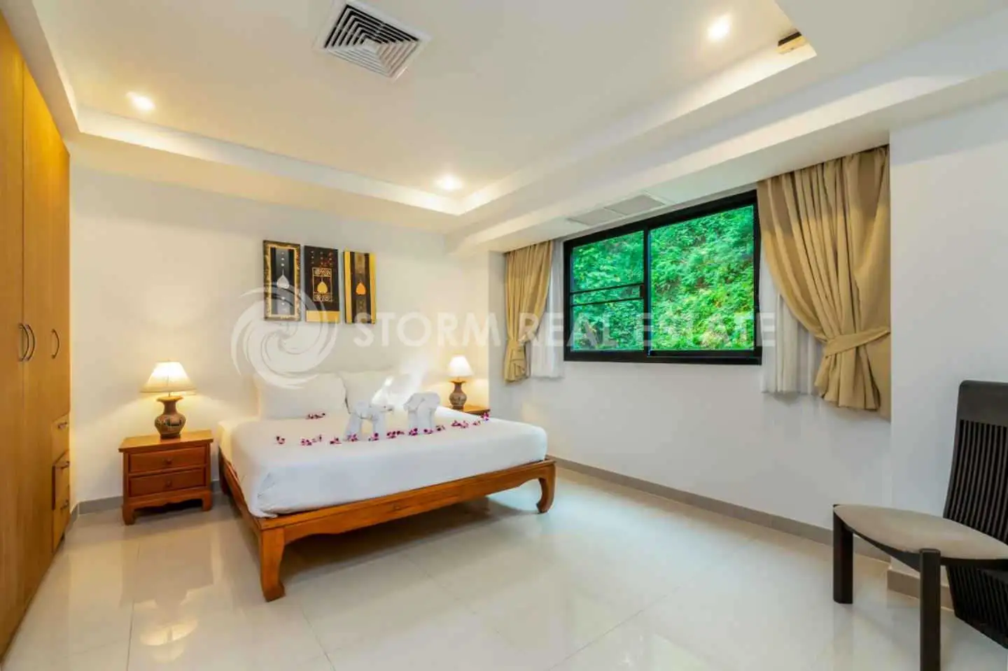 Interior view of 1 Bedroom Foreign Freehold Condo for Sale in Surin Sabai