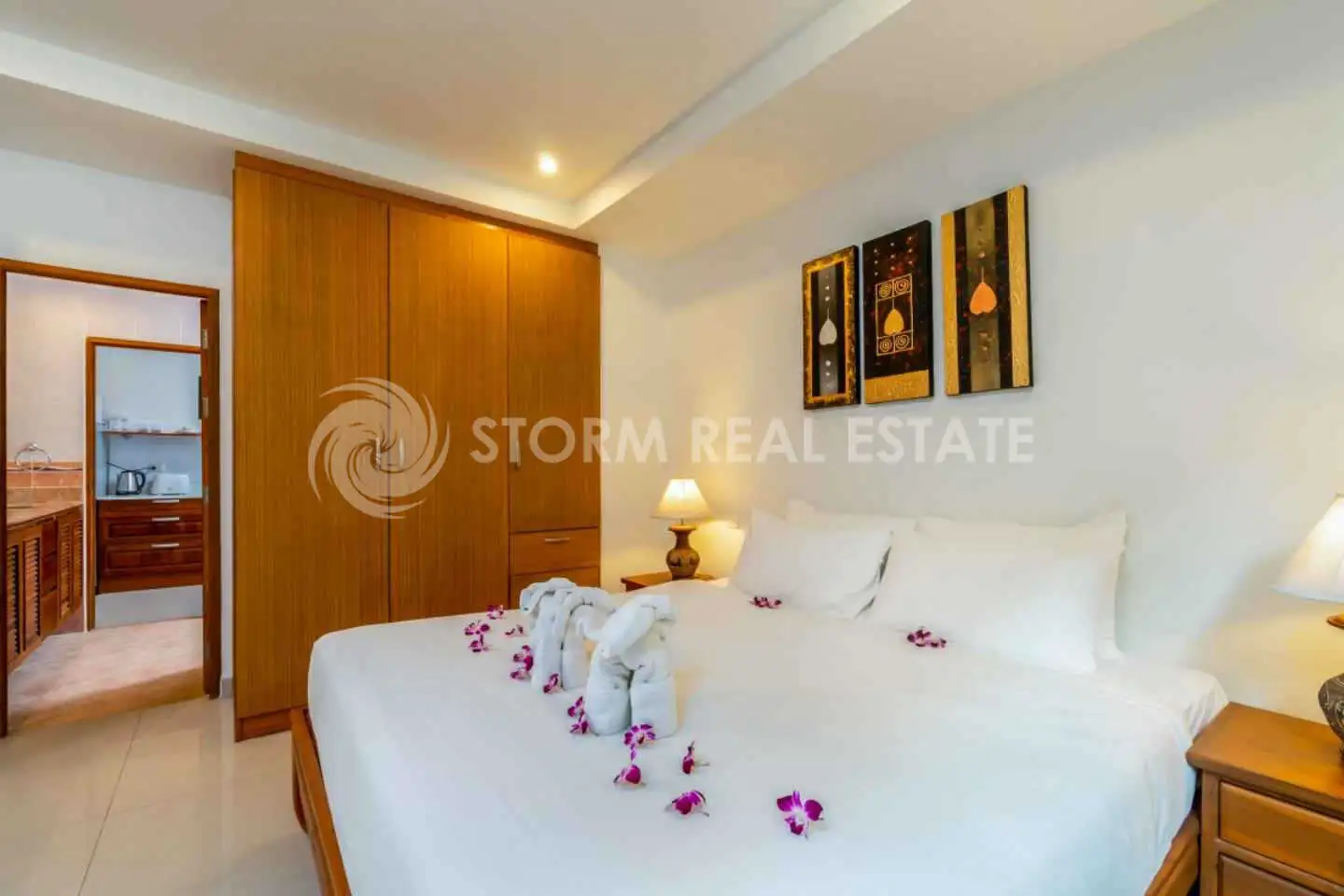 Interior view of 1 Bedroom Foreign Freehold Condo for Sale in Surin Sabai