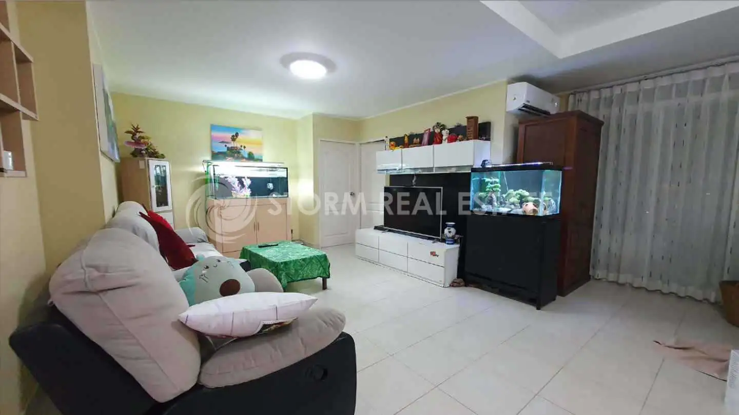 Interior view of 2 Bedroom Foreign Freehold Condo In Patong Loft
