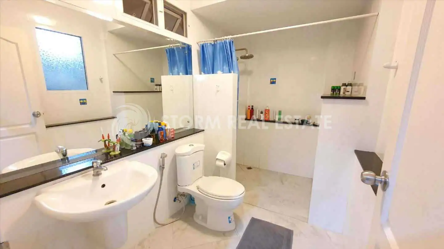 Interior view of 2 Bedroom Foreign Freehold Condo In Patong Loft