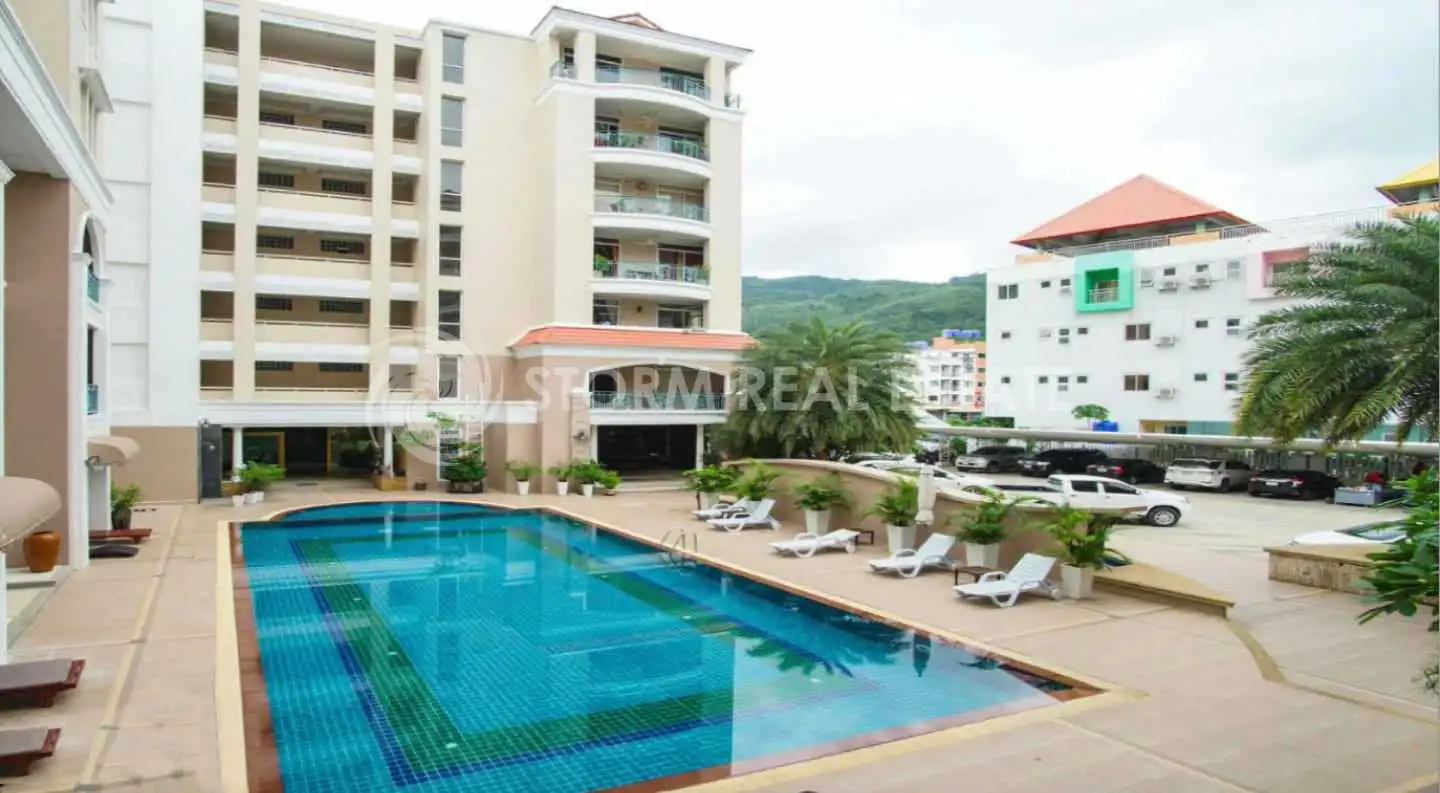 Interior view of 2 Bedroom Foreign Freehold Condo In Patong Loft