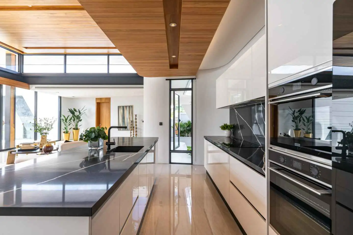 5 Bedroom Ultra Luxury Grand Modern Design Botanica Grand Avenue – GFD Type Villa - Photo 12