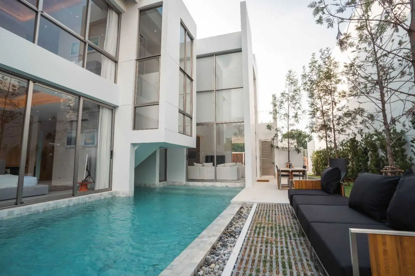 Wallaya Lux Pride, Pasak, Cherngtalay - Phuket