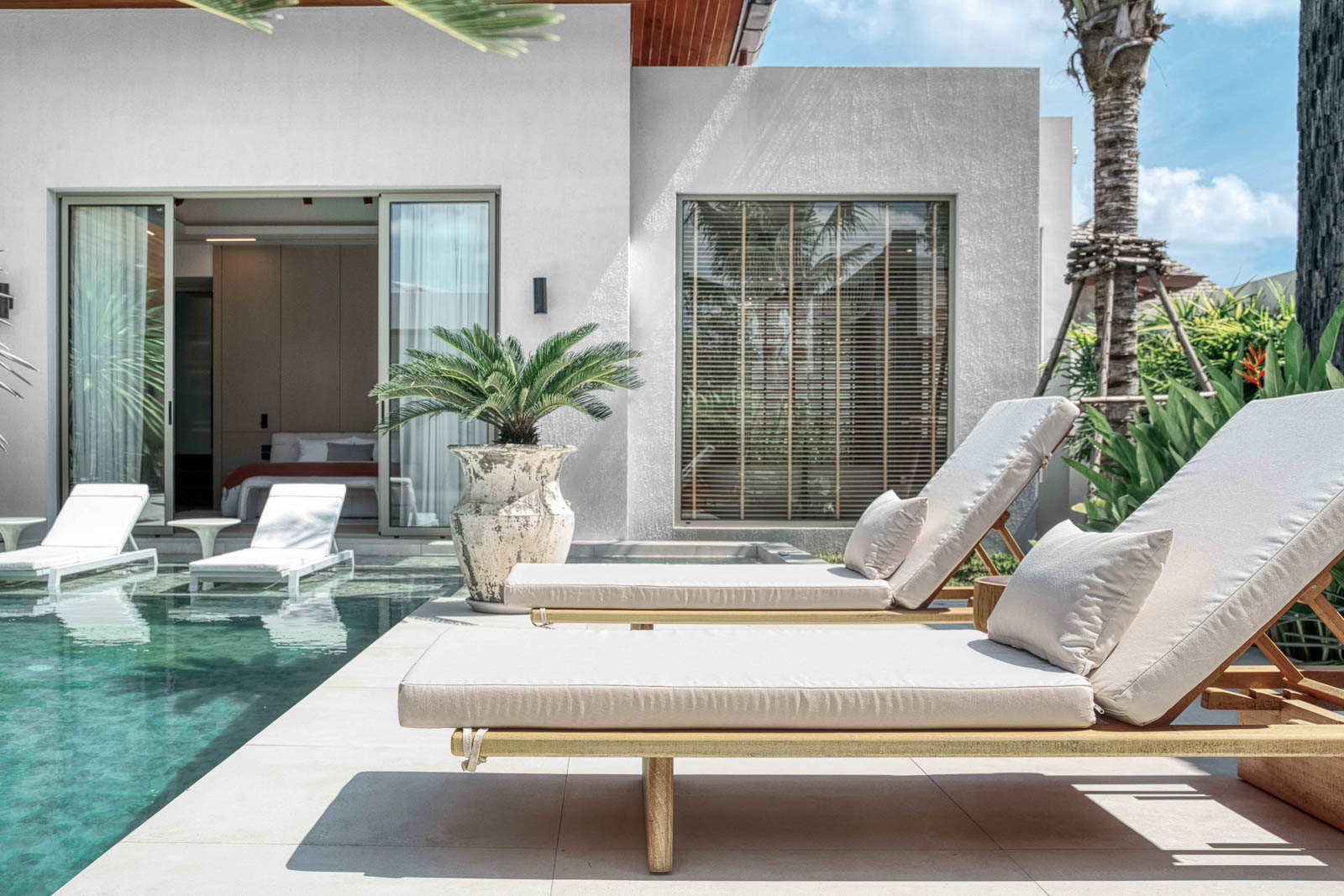 Luxury 4 Bedroom Villa for Sale in Phase 2 of Layan Lucky, Phuket - Spacious Plots - Photo 7