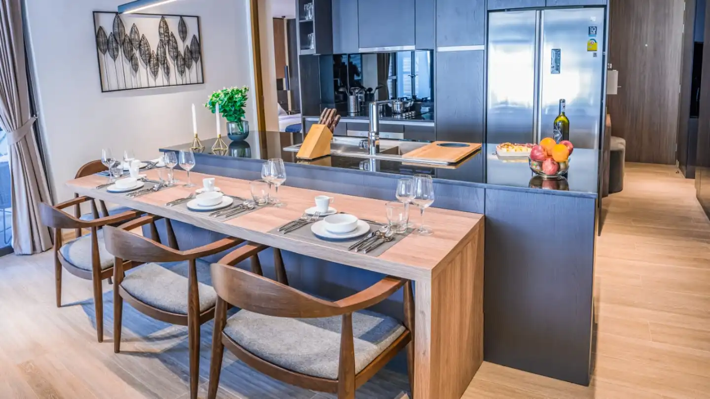 Interior view of Bright Condo - 2 Bedroom Duplex Penthouse