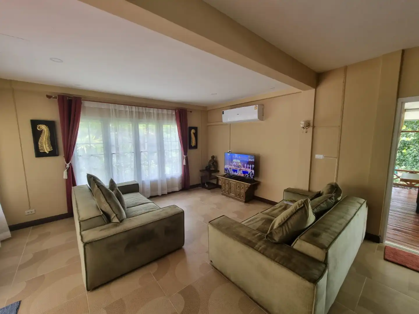 Interior view of 3 Bedroom House on Large Plot for Sale in Chalong