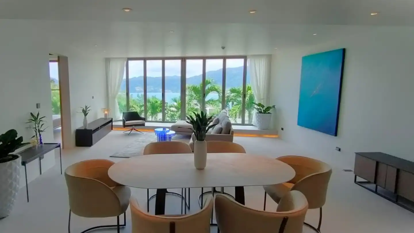 Interior view of Bluepoint Condo - 2 Bedroom Pool Access