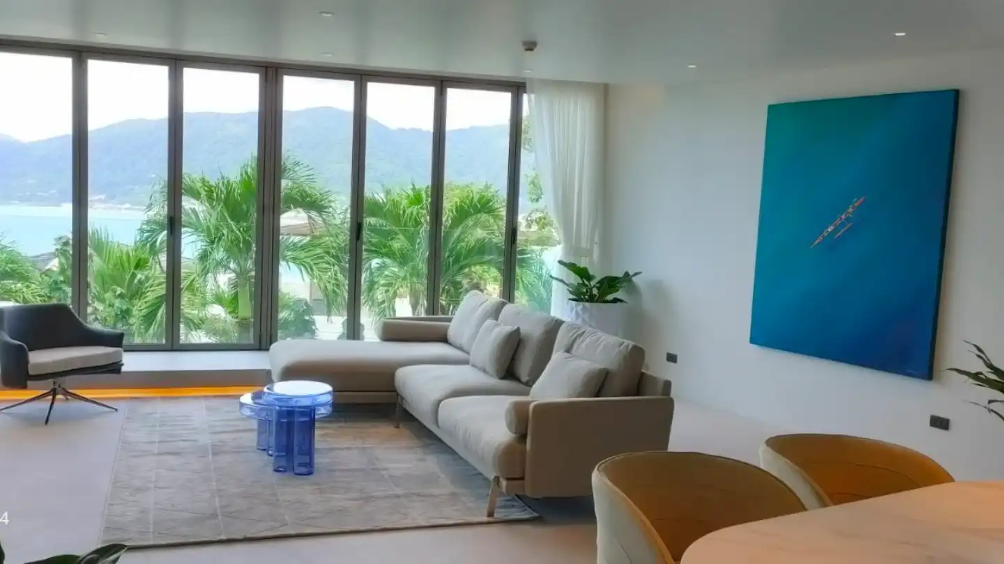 Interior view of Bluepoint Condo - 2 Bedroom Pool Access