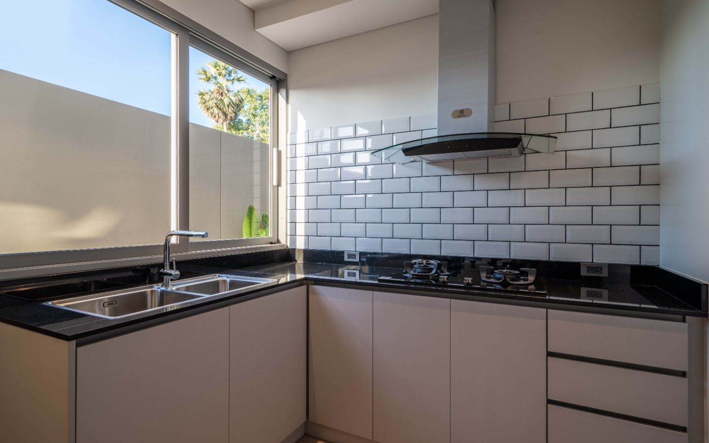 Interior view of 4 Bedroom Pool Villa for Sale in Alinda Villas, Thalang - Near Beach & Schools