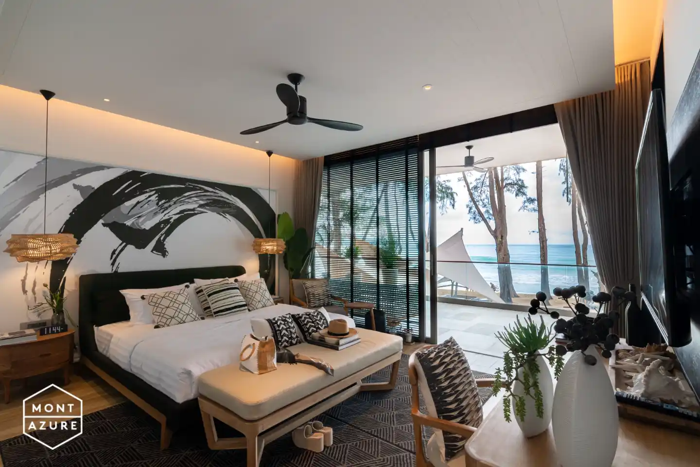 M Gallery Residences Montazure - Smaller Studio - Photo 6