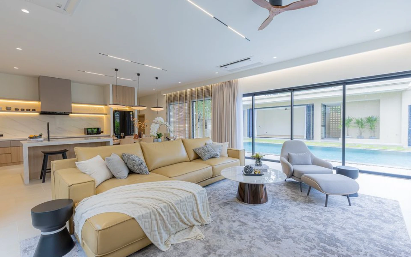 The Residence Villa - Photo 4