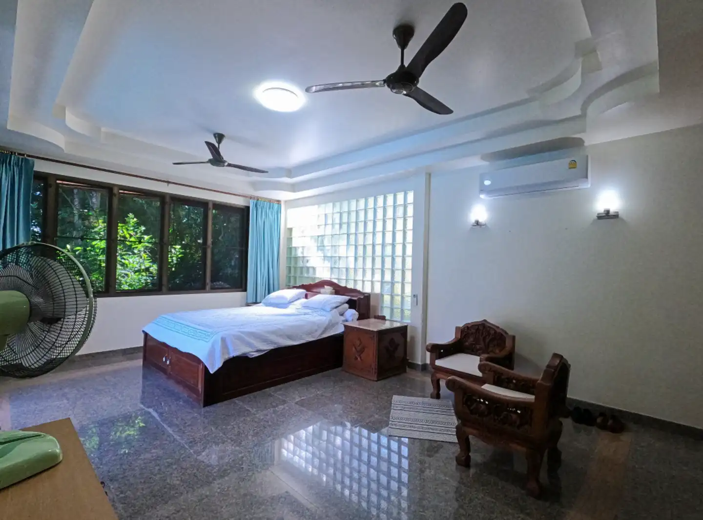 Interior view of 4 Bedroom Resale Villa Near Big Buddha