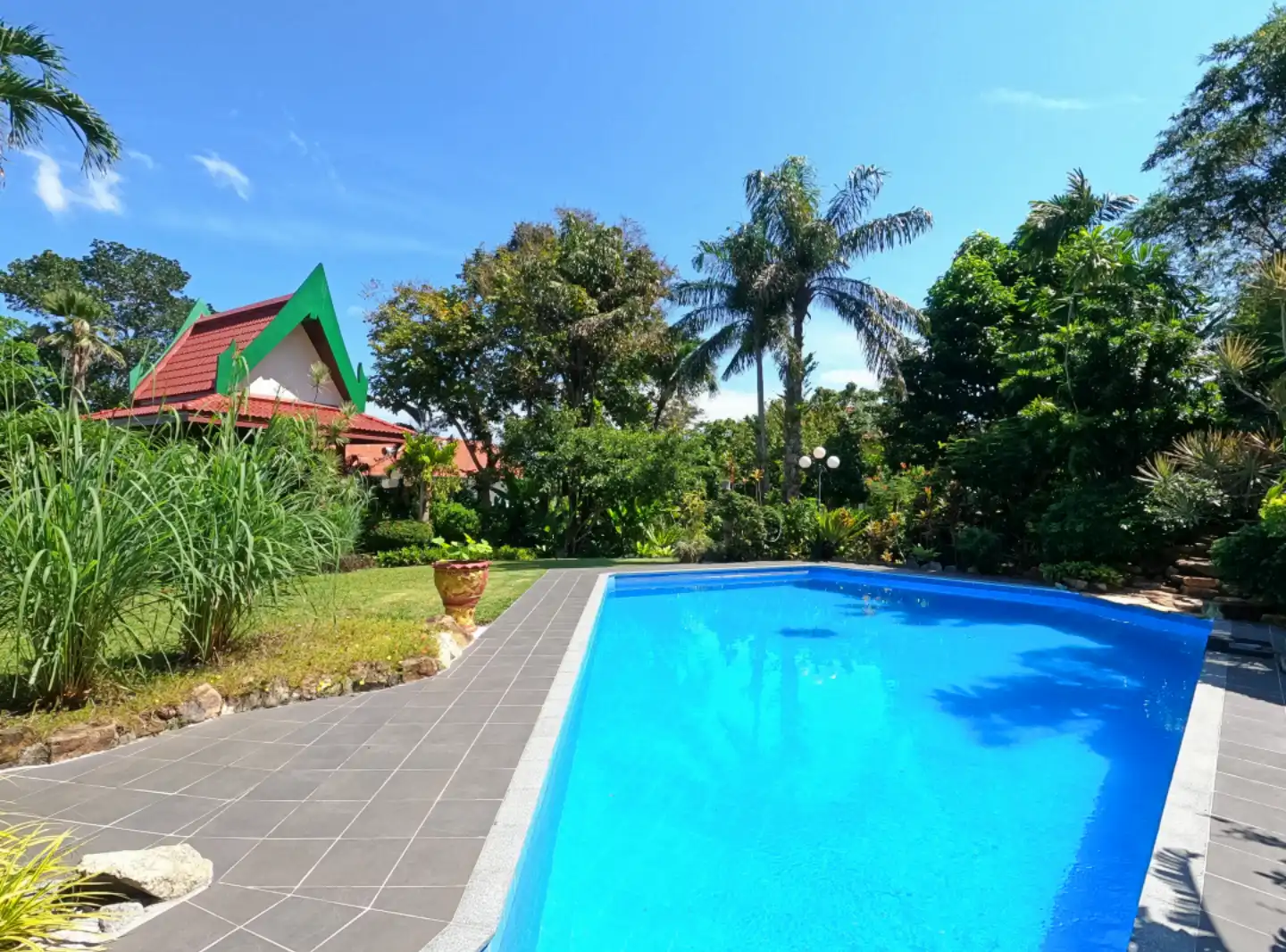 Interior view of 4 Bedroom Resale Villa Near Big Buddha