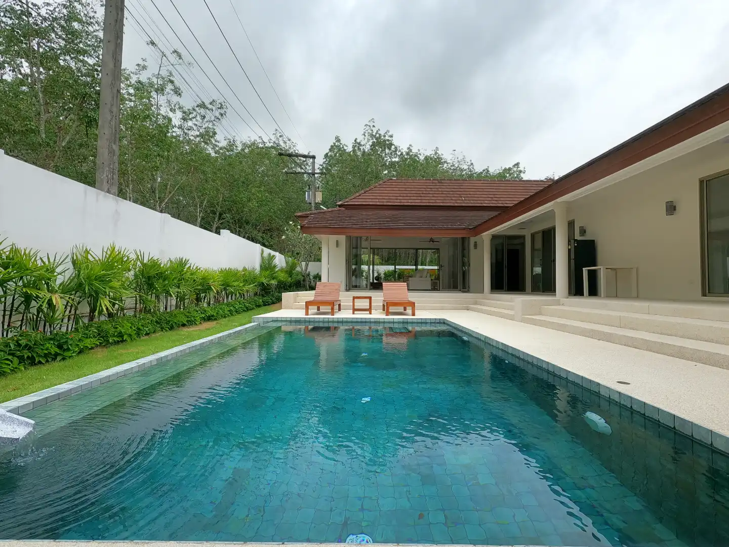3 Bedroom Renovated Villa in Paklok