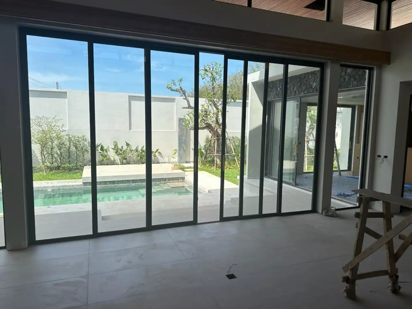 Botanica Modern Loft 3-Bedroom Resale from Private Owner - Photo 8