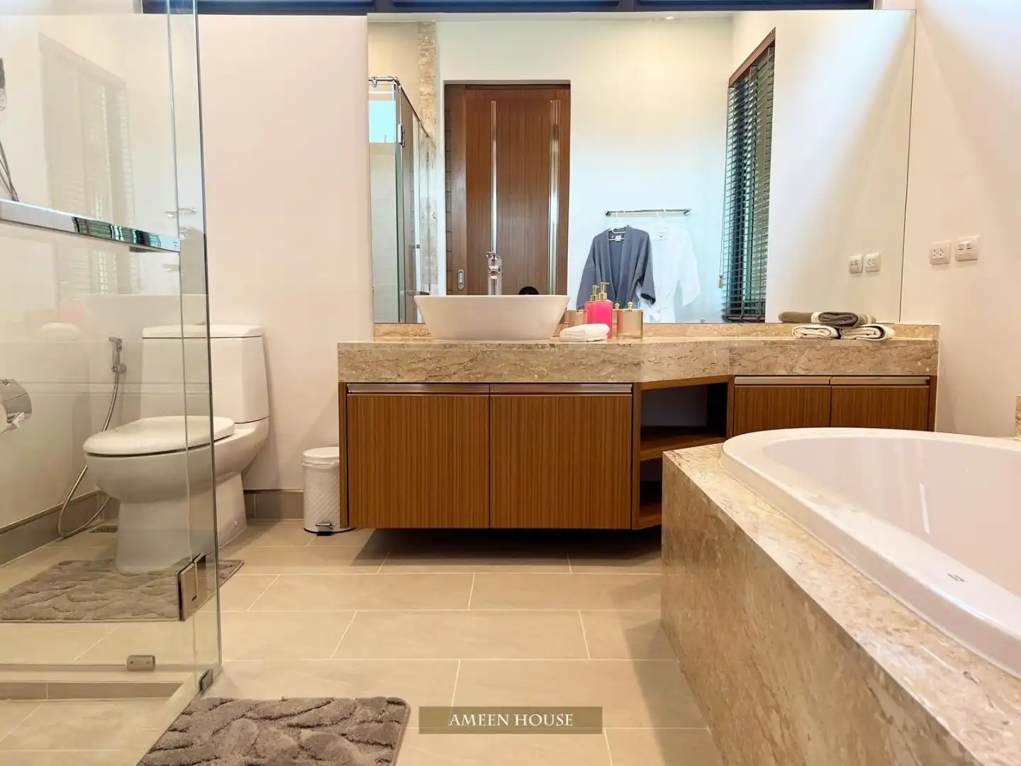 Botanica Modern Loft 3-Bedroom Resale from Private Owner - Photo 23