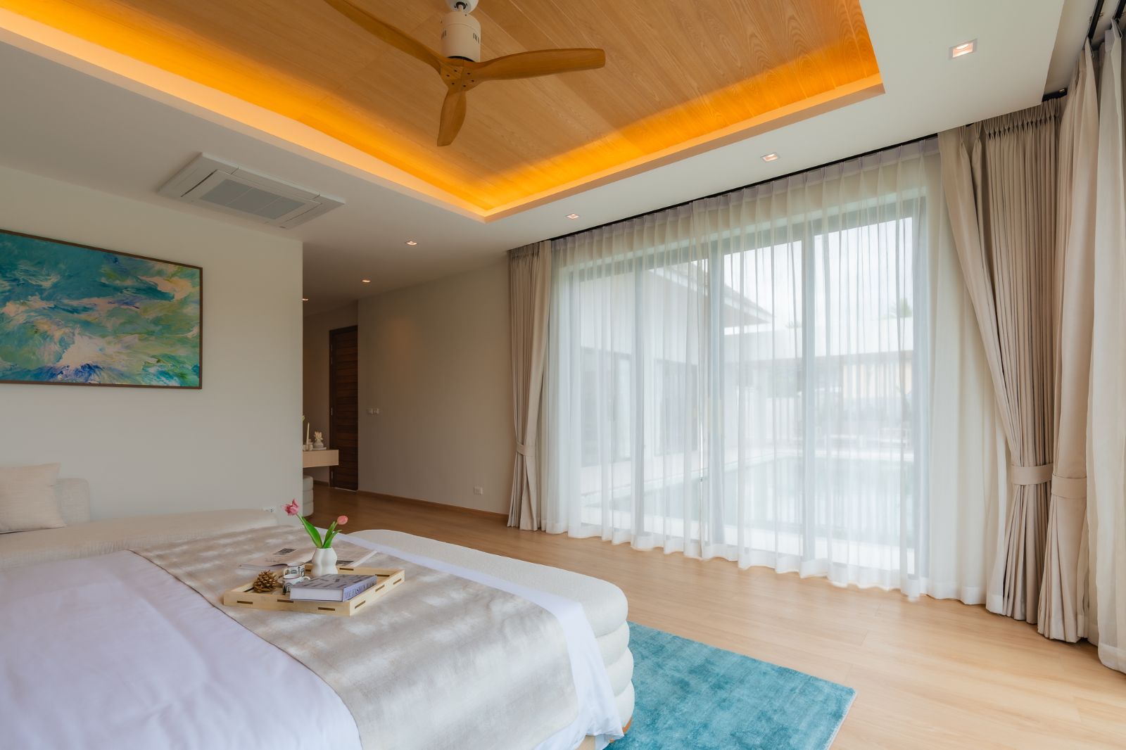 Interior view of 4 Bedroom Pool Villa for Sale in The Wynn Villas, Pasak 8, Cherngtalay