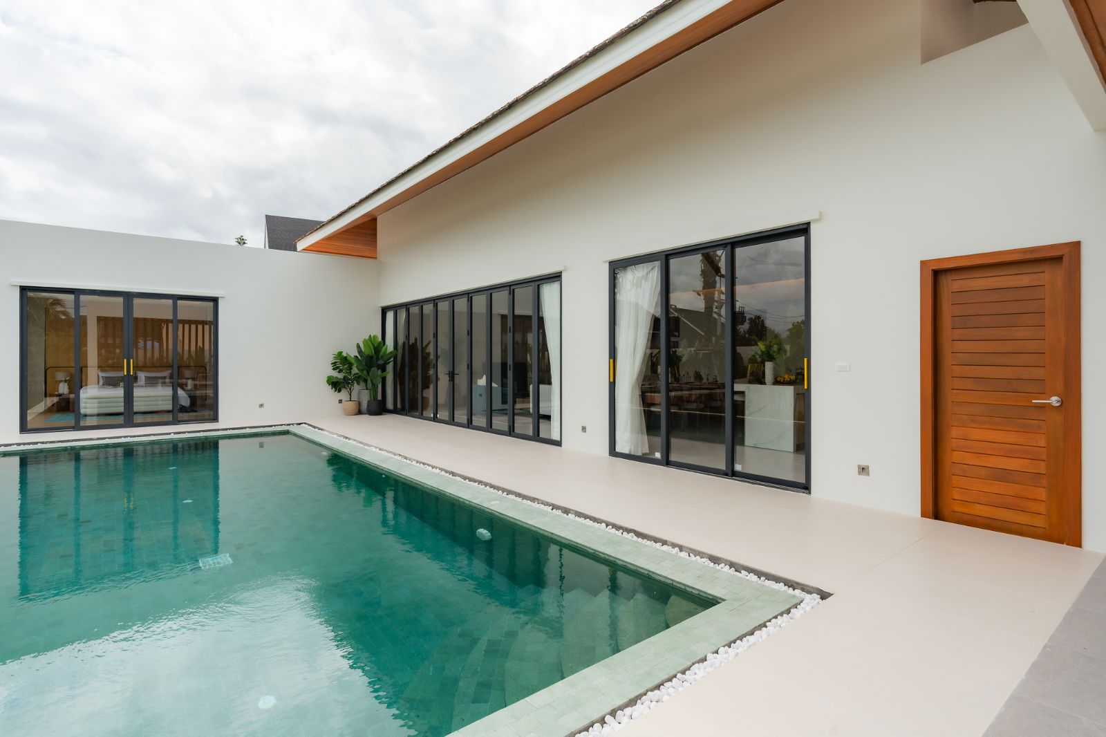 Interior view of 4 Bedroom Pool Villa for Sale in The Wynn Villas, Pasak 8, Cherngtalay