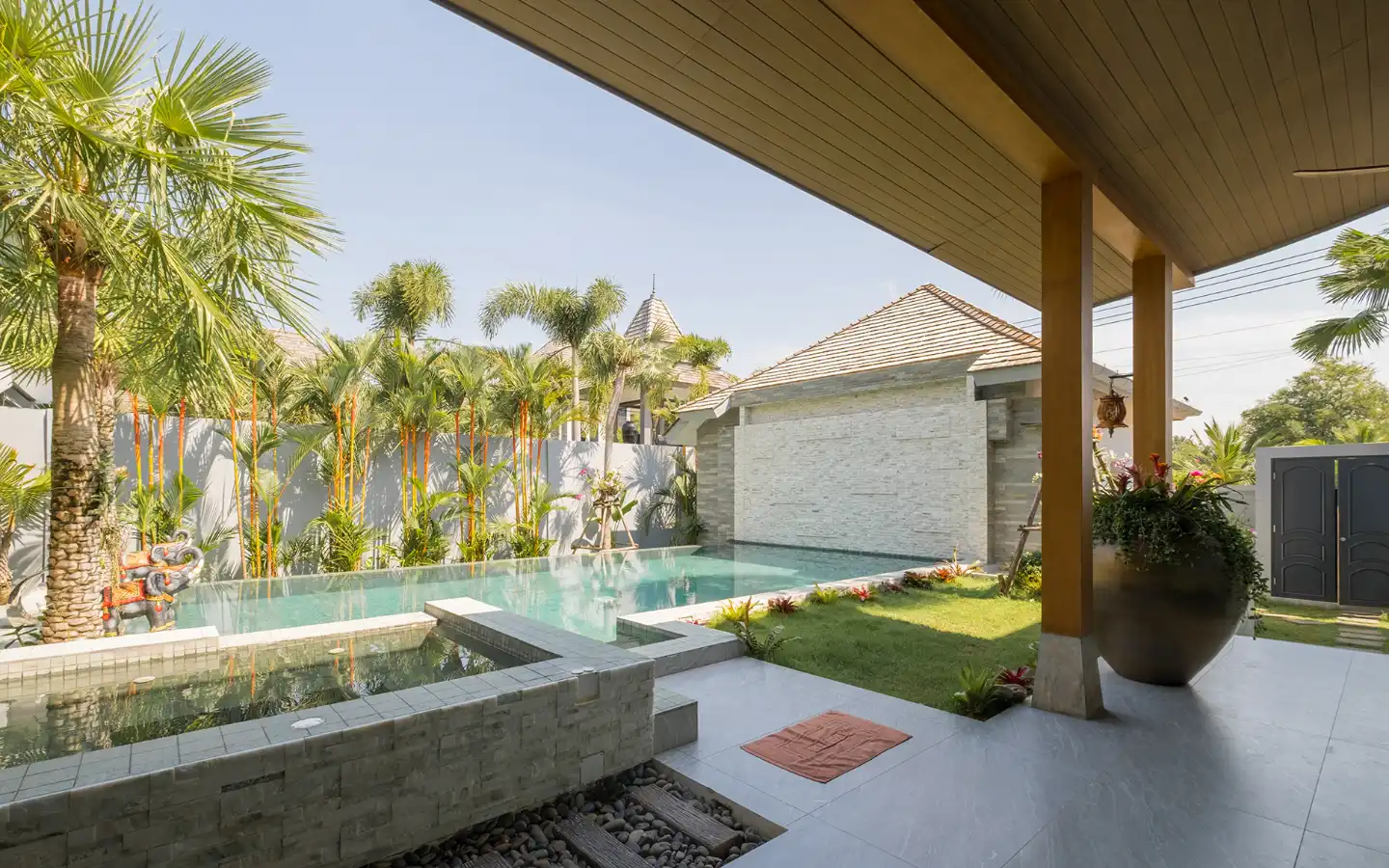 Interior view of Recently Completed 4 Bed Pool Villa for Sale on Pasak 4, Cherngtalay