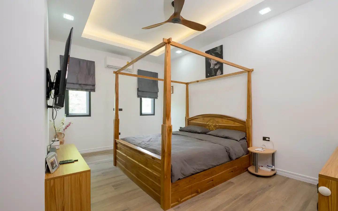 Interior view of Recently Completed 4 Bed Pool Villa for Sale on Pasak 4, Cherngtalay