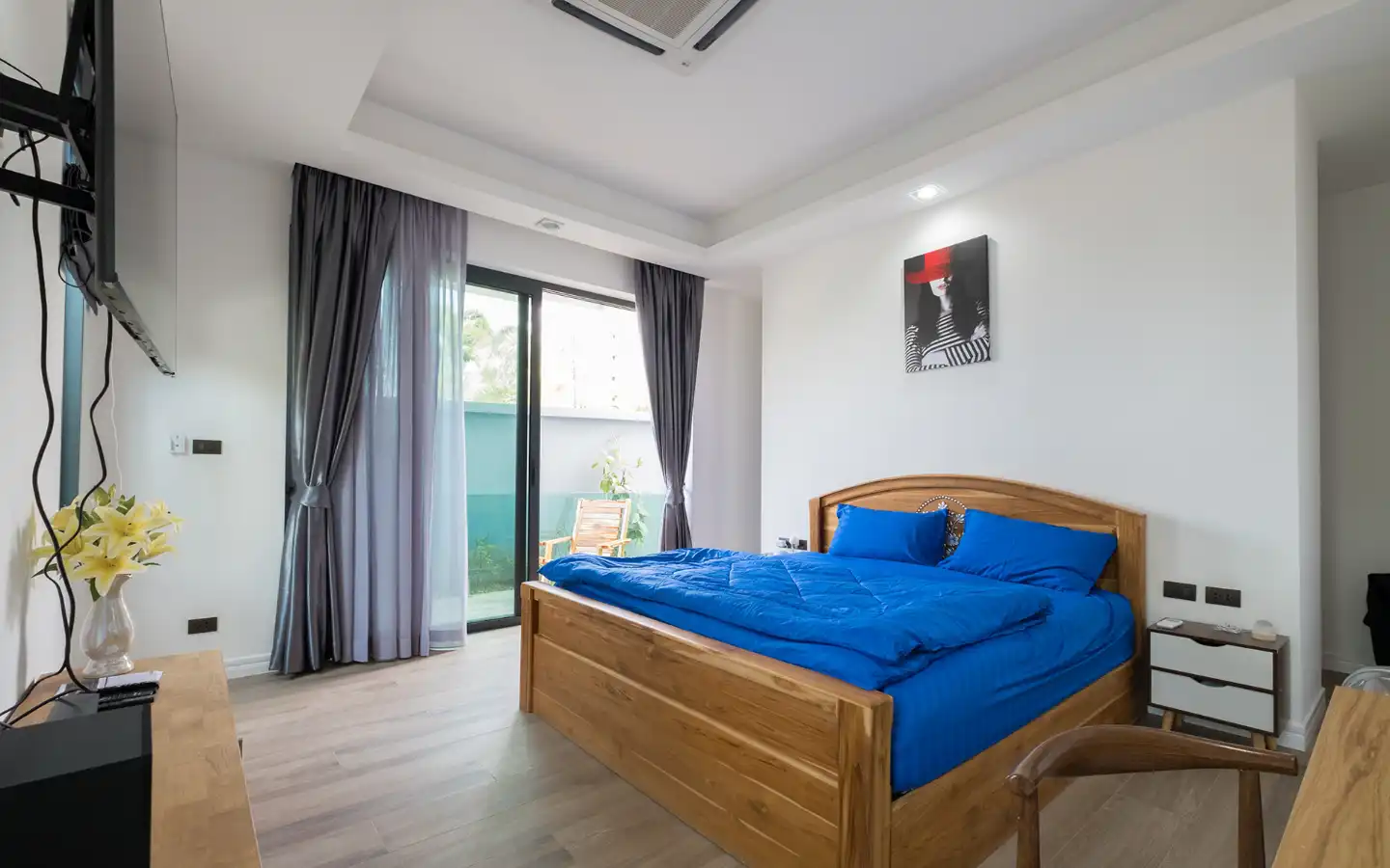 Interior view of Recently Completed 4 Bed Pool Villa for Sale on Pasak 4, Cherngtalay