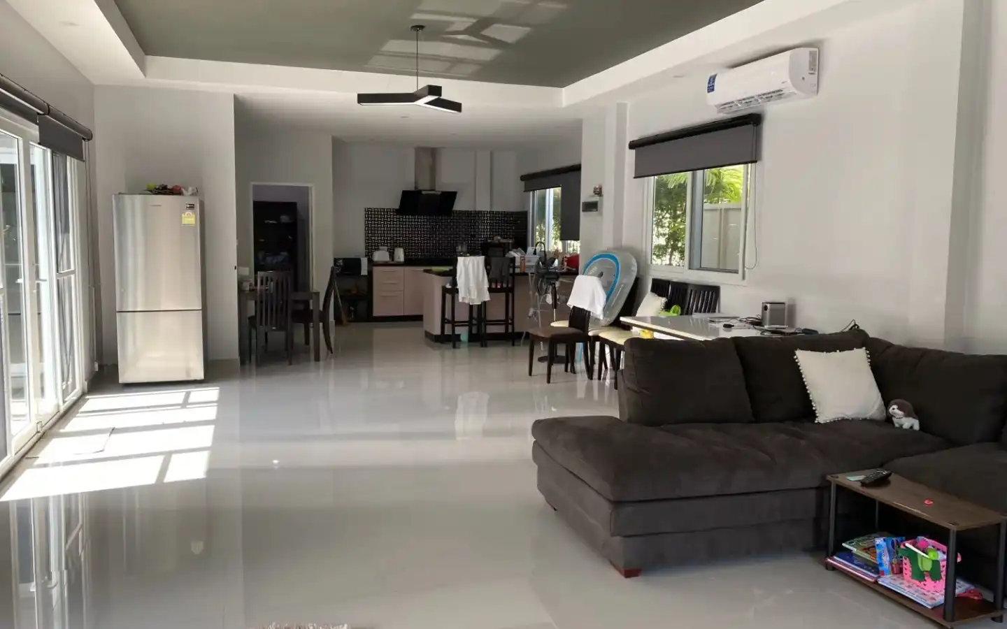Interior view of 3 Bedroom Pool Villa for Sale in Platinum Residence Rawai