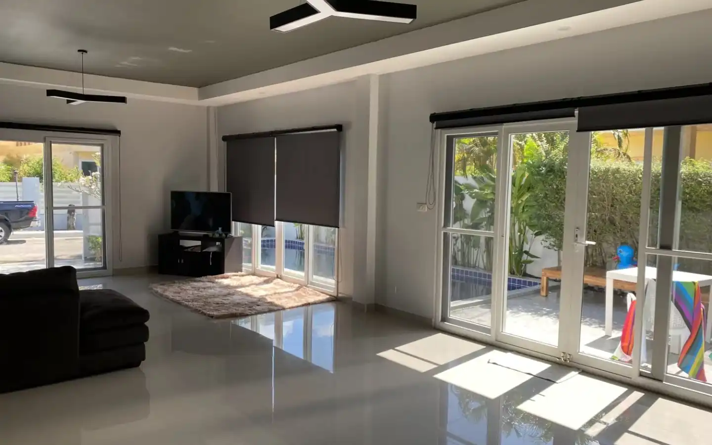 Interior view of 3 Bedroom Pool Villa for Sale in Platinum Residence Rawai