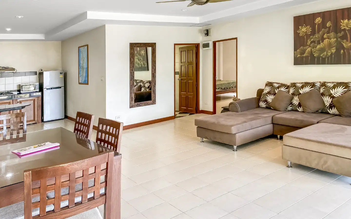 Twin Houses with a Large Land Plot for Sale in Kata - Photo 23