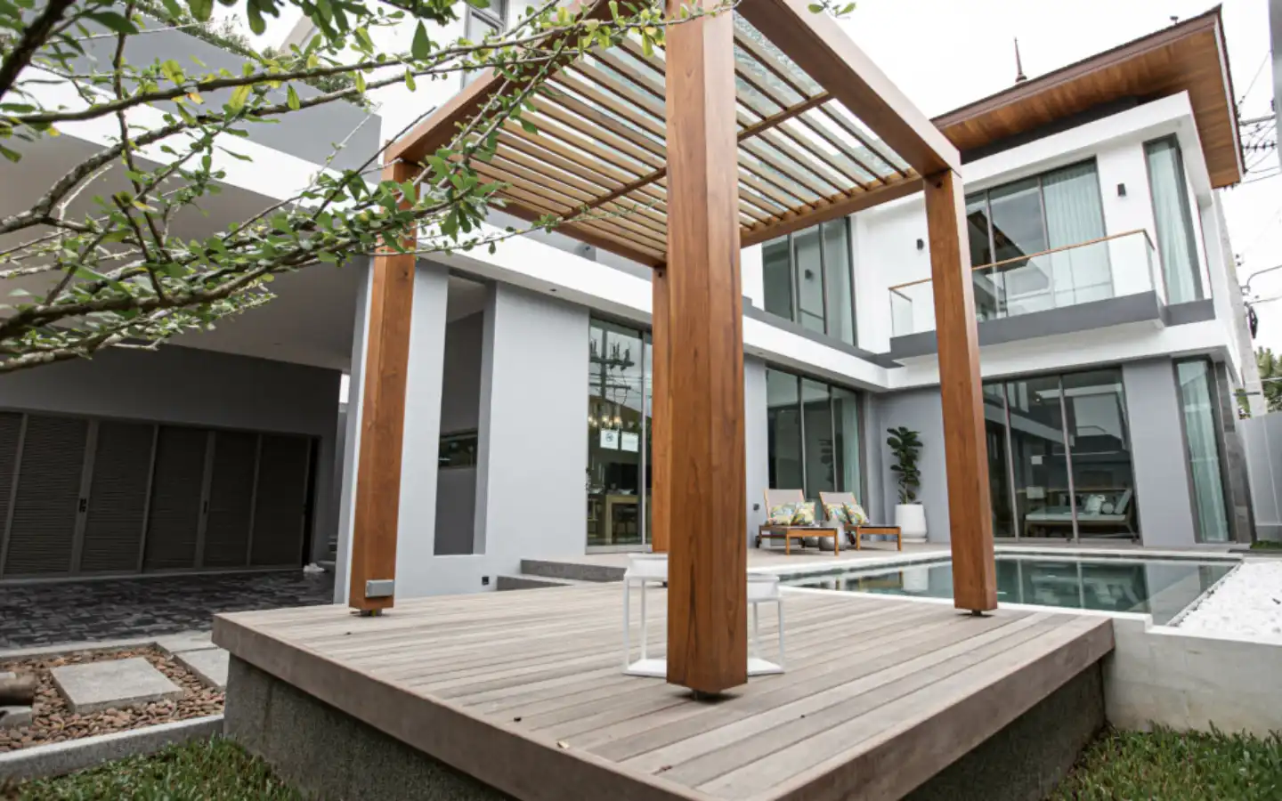 Interior view of Resale 3 Bedroom Pool Villa at The Teak, Pasak 4