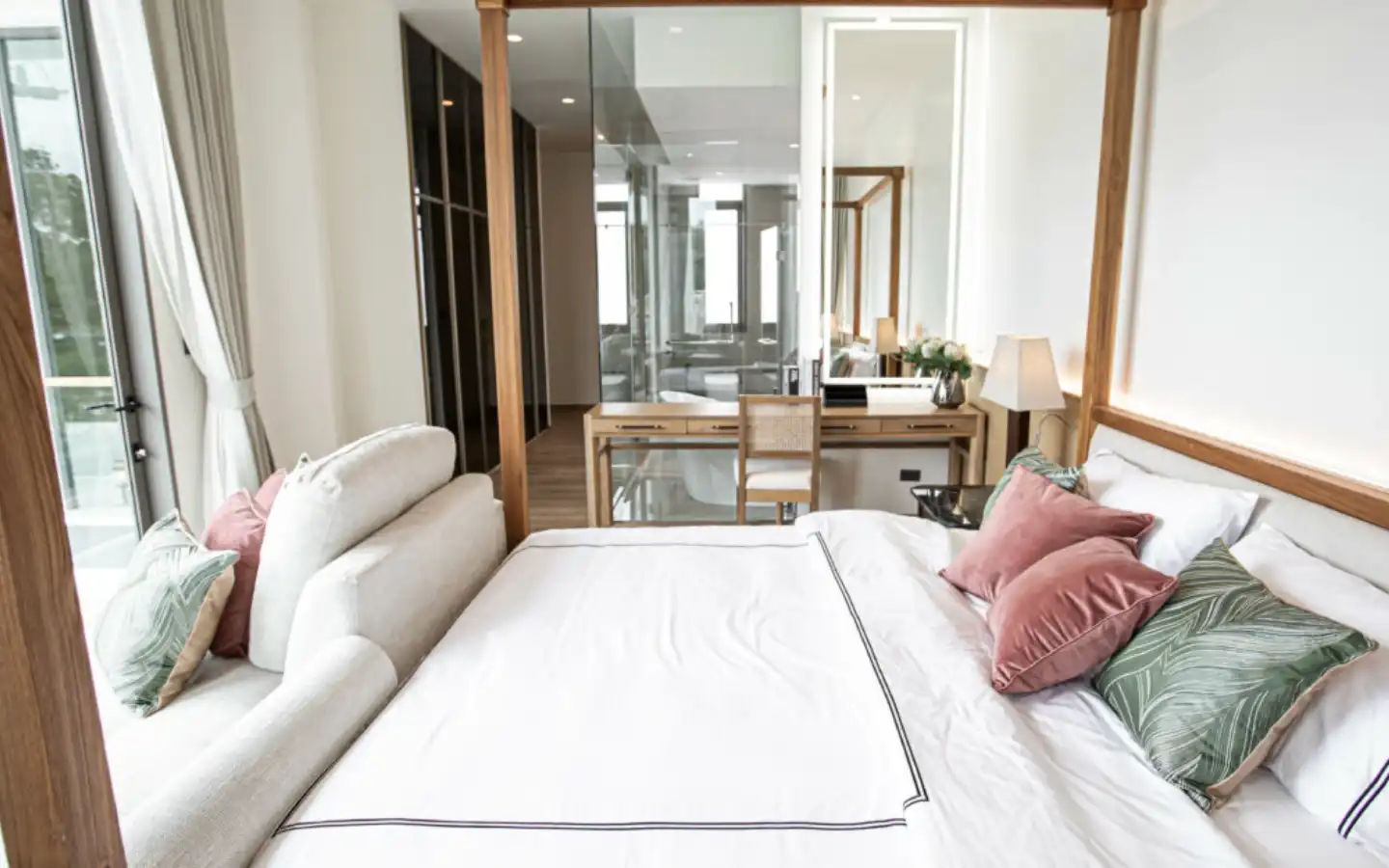 Interior view of Resale 3 Bedroom Pool Villa at The Teak, Pasak 4