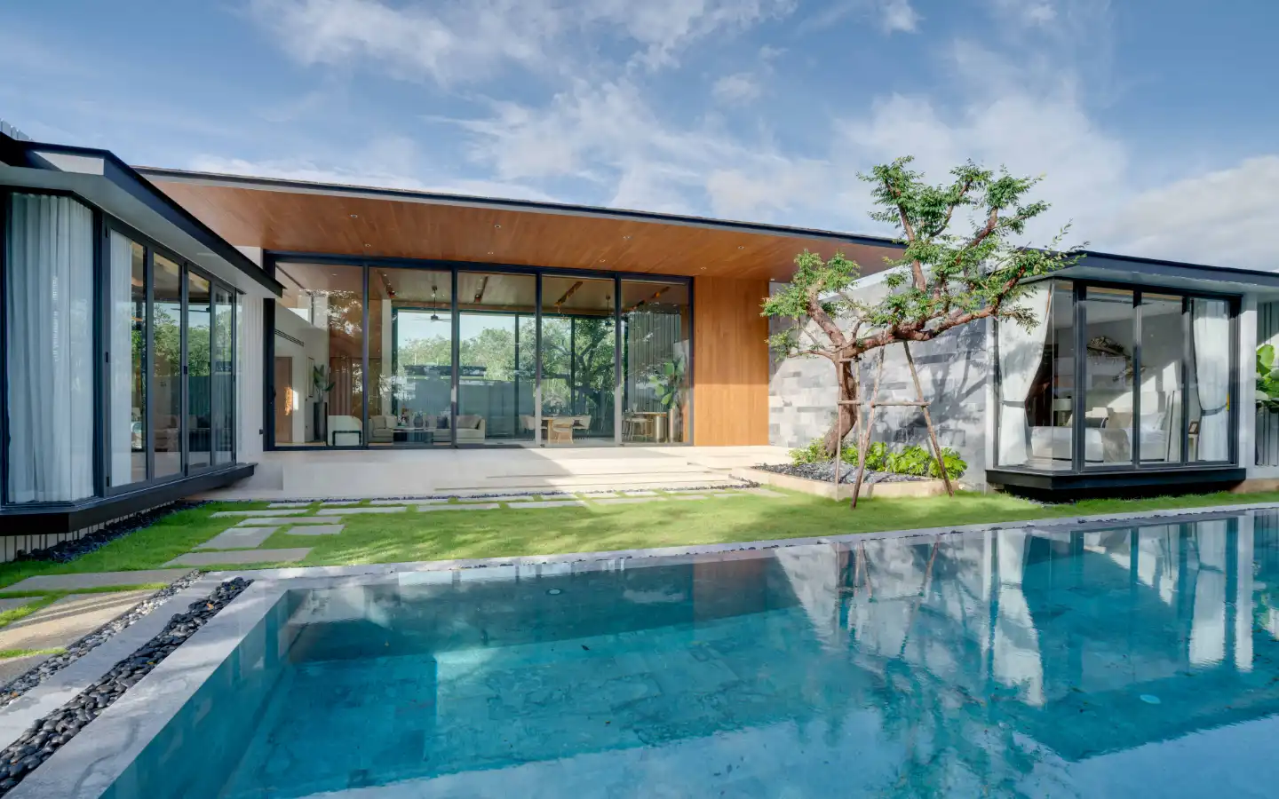 Interior view of Resale 4 Bedroom Villa at Botanica Foresta, Zone A