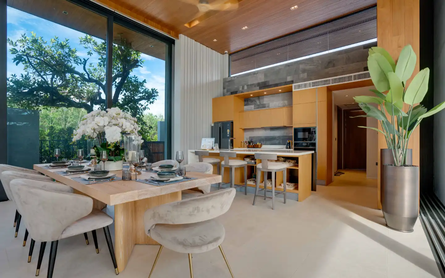 Interior view of Resale 4 Bedroom Villa at Botanica Foresta, Zone A