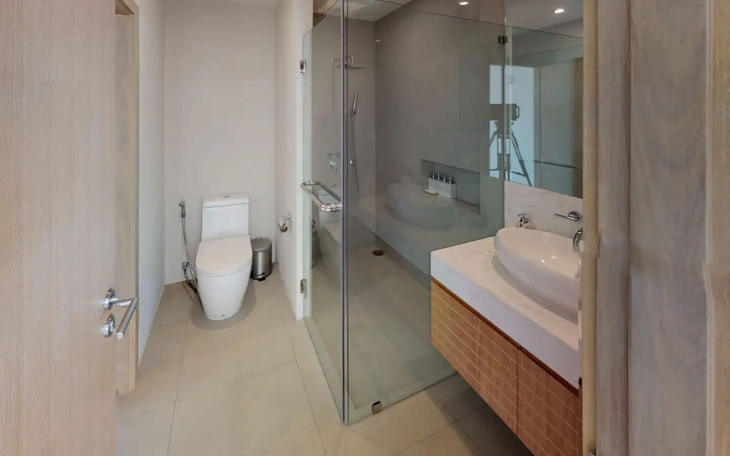 Interior view of 3 Bedroom Resale Villa at Trichada Breeze