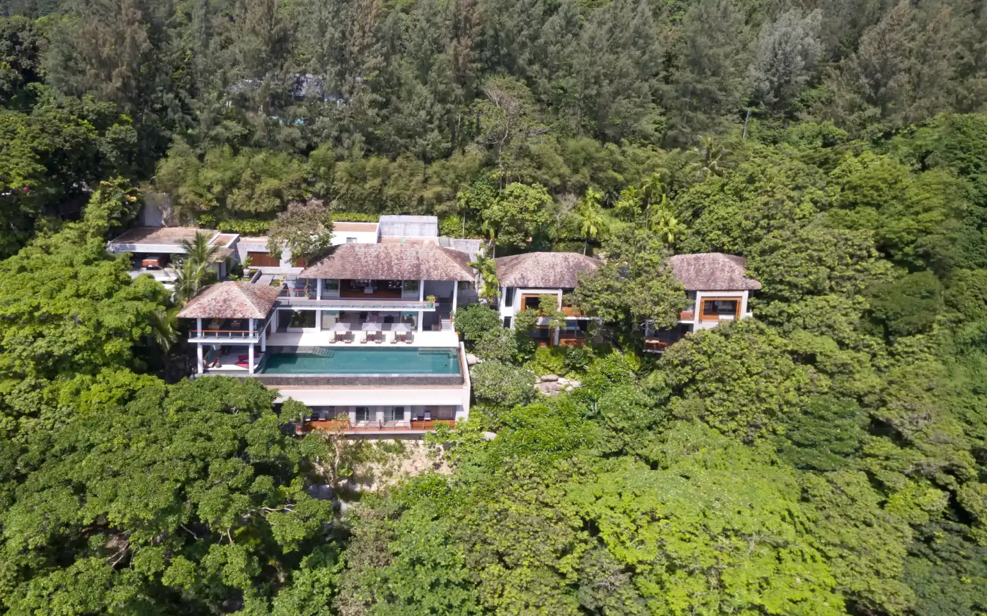 Luxury 6-Bedroom Baan Banyan Villa for Sale in the Kamala Headland - Photo 3