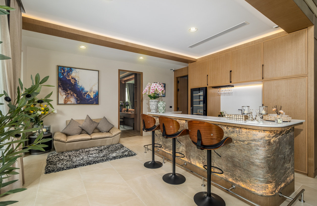 Deluxe Ready-to-move-in 4-Bed Erawana Grand Villa 8 - Sold Fully Furnished - Photo 4