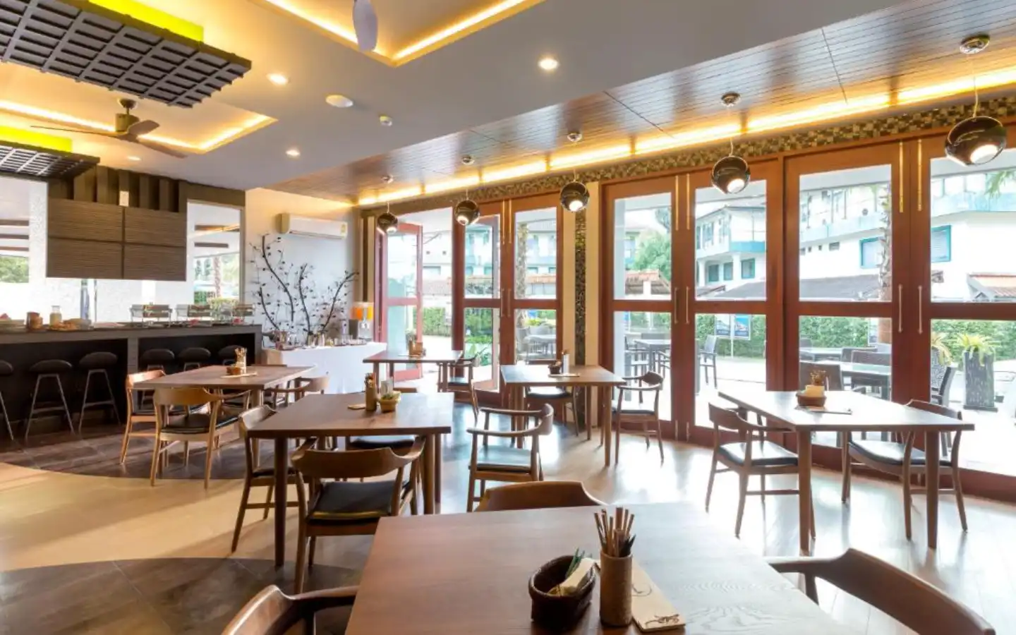 Interior view of Foreign Freehold 2-Bedroom Condo for Sale at Bangtao Regent