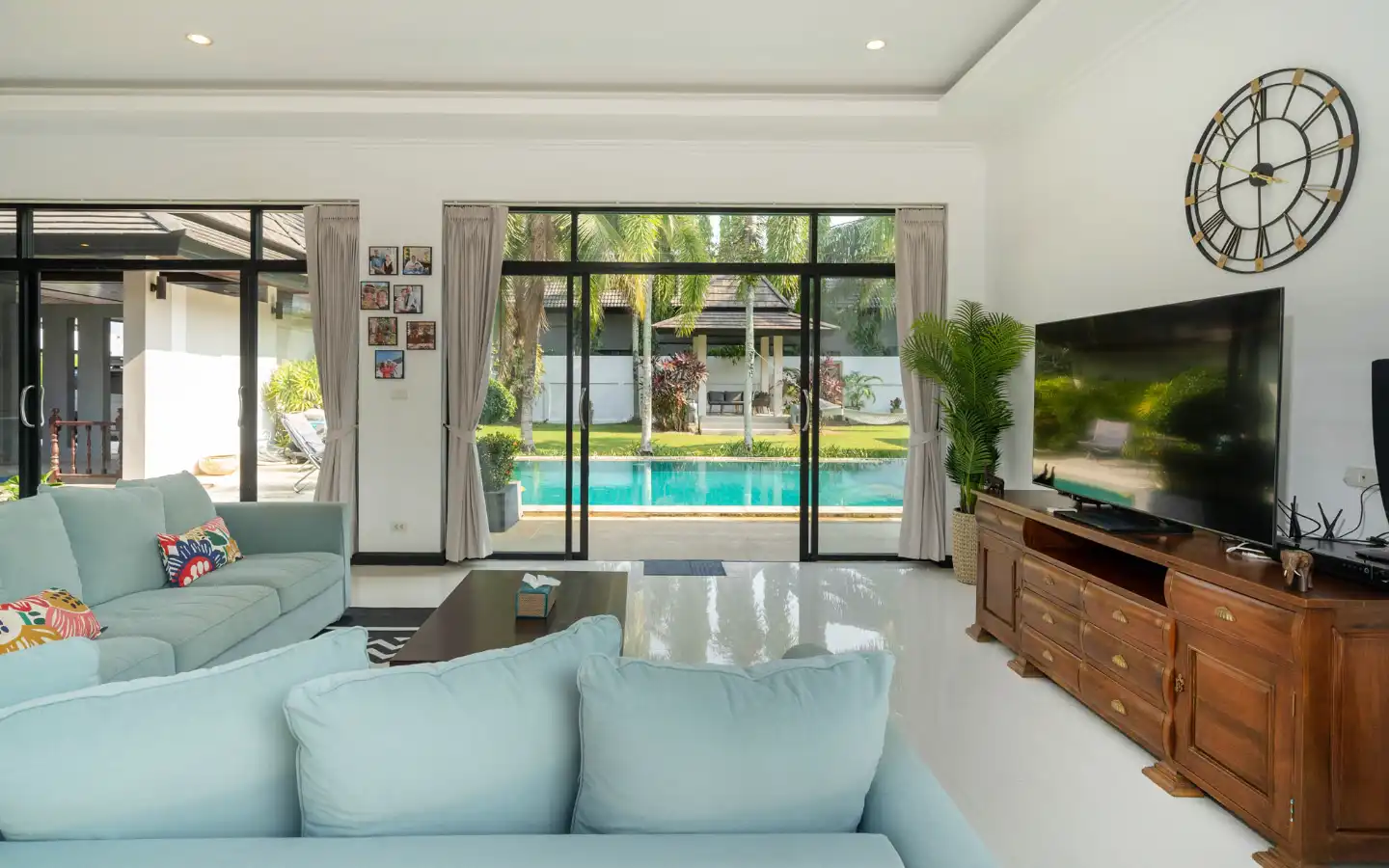Interior view of 4 Bedroom Resale Pool Villa at Bua Sawan on Pasak 12, Cherngtalay, Phuket