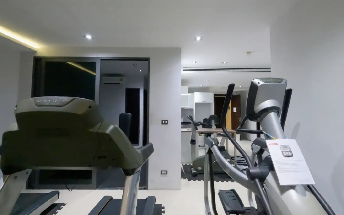 Exterior view of Foreign Freehold Condo for Sale at Emerald Terrace, Patong
