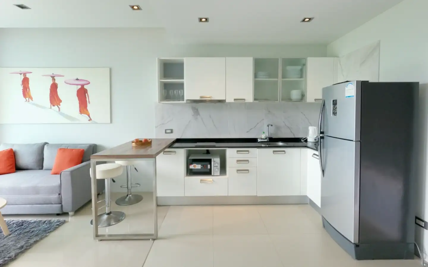 Exterior view of Foreign Freehold Condo for Sale at Emerald Terrace, Patong
