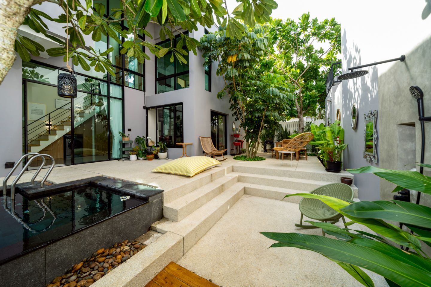 Interior view of 4 Bedroom Resale Villa at Wallaya Harmony, Pasak 8